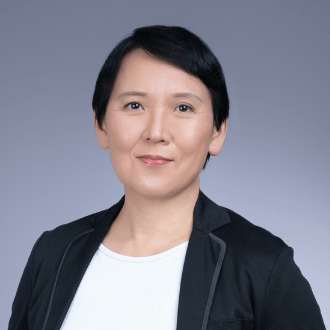 Lisa Lam Headshot